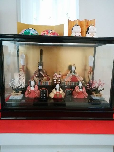 hina-1.jpg